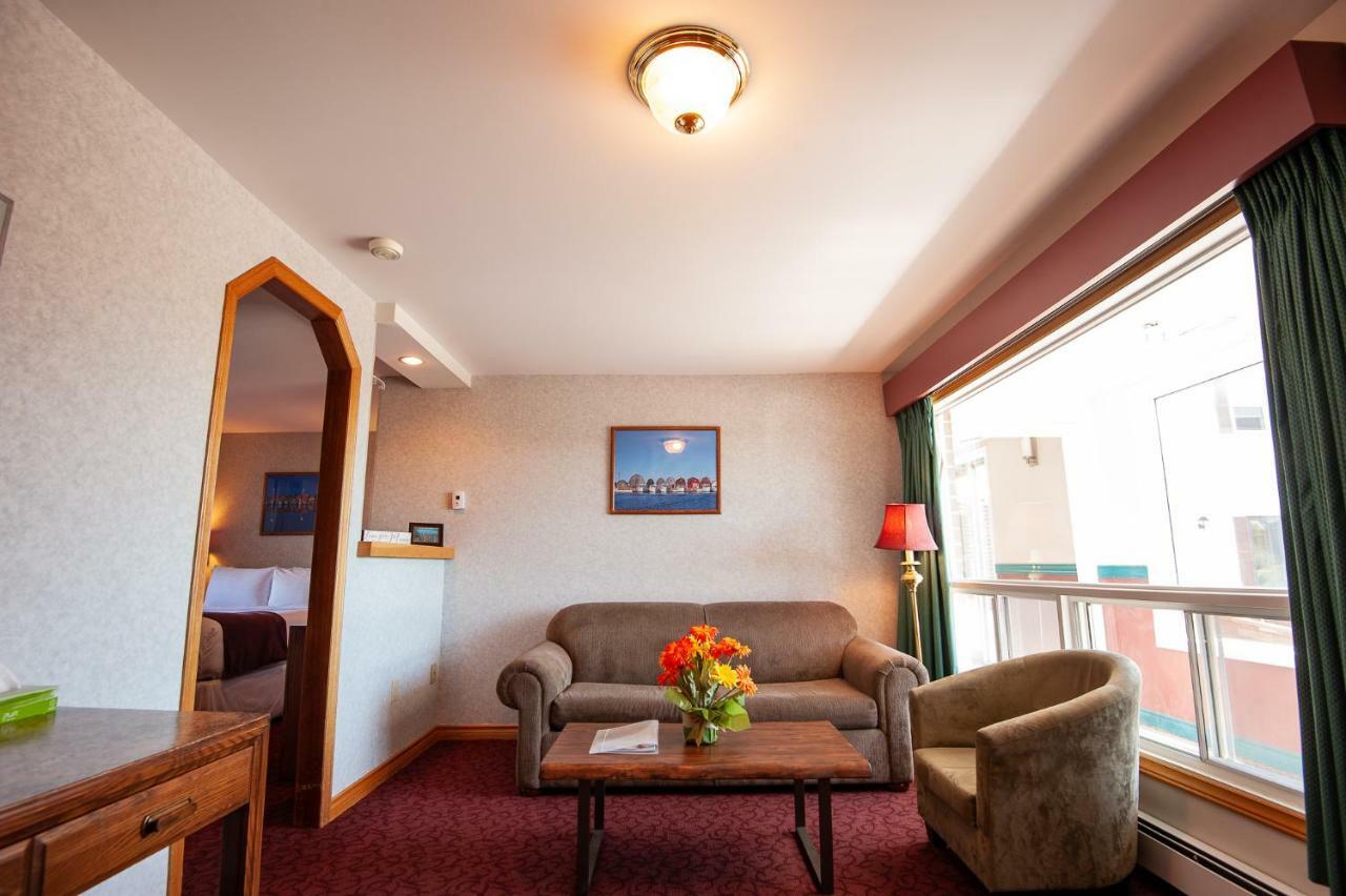 Dutch Inn Cornwall Esterno foto